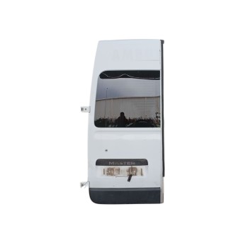 PUERTA TRASERA IZQUIERDA 901014954R 