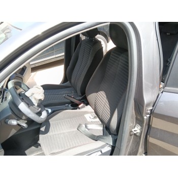 ASIENTO DELANTERO IZQUIERDO 
