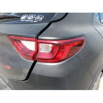 PILOTO TRASERO DERECHO 92402H8500 