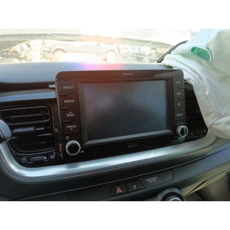 Recambio de sistema audio / radio cd para kia stonic (yb) 1.2 cvvt referencia OEM IAM   