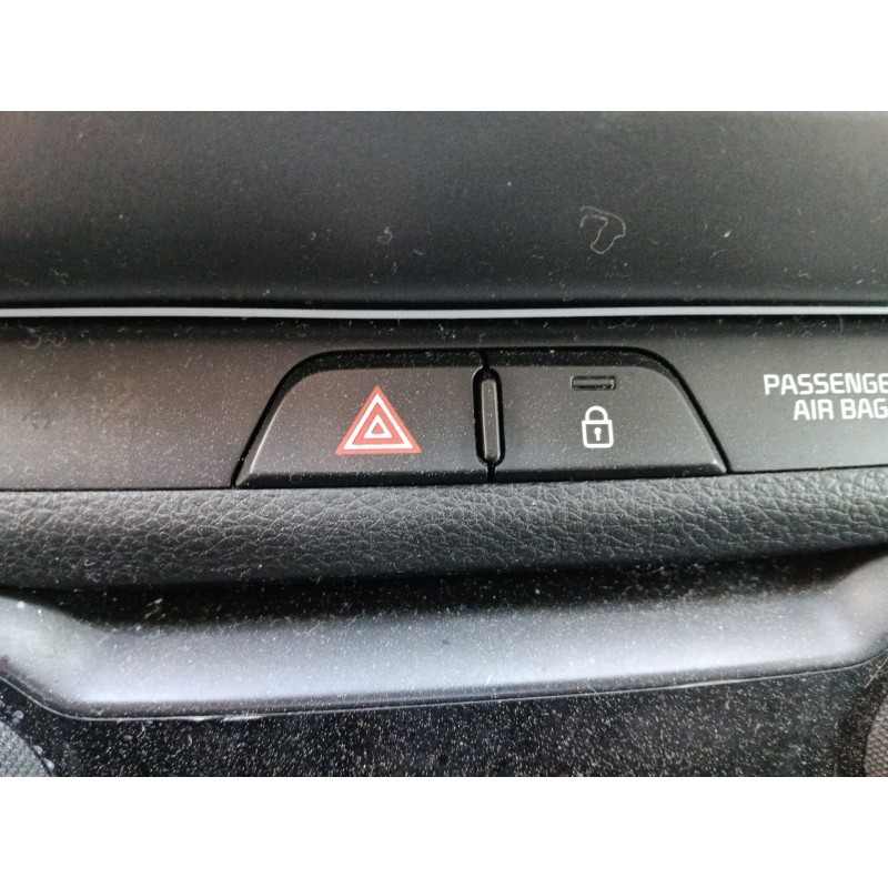 Recambio de warning para kia stonic (yb) 1.2 cvvt referencia OEM IAM   