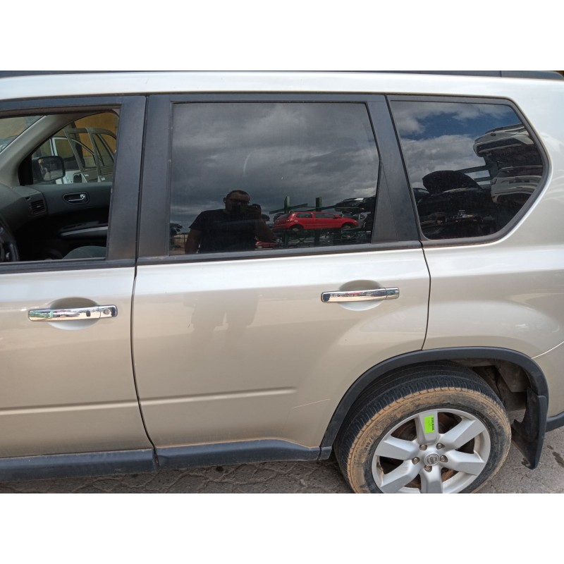 Recambio de puerta trasera izquierda para nissan x-trail ii (t31) 2.0 dci referencia OEM IAM   