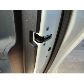 CERRADURA PUERTA TRASERA DERECHA 