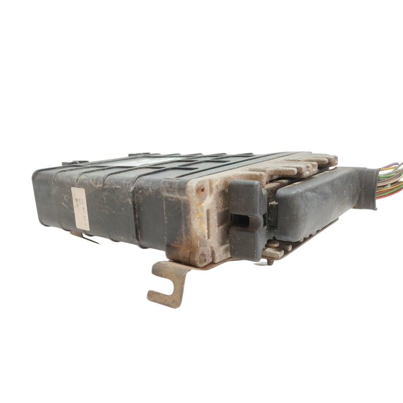 Recambio de centralita motor uce para volkswagen vento (1h2) 1.8 referencia OEM IAM 1H0907311H  