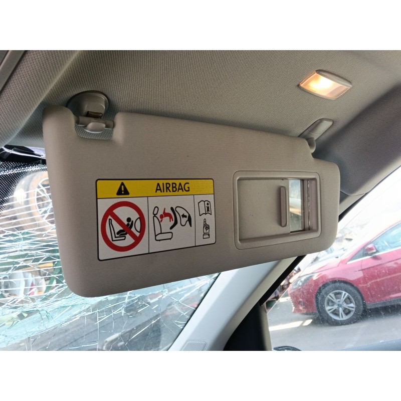 Recambio de parasol derecho para volkswagen t-roc (a11, d11) 2.0 tdi scr referencia OEM IAM 5G0857552DB3FD  