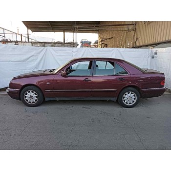 MERCEDES-BENZ CLASE E (W210) BERLINA DIESEL