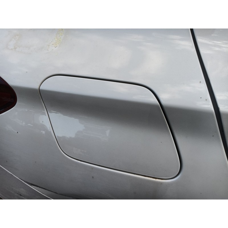 Recambio de tapa exterior combustible para bmw x2 (f39) sdrive 18 i referencia OEM IAM   