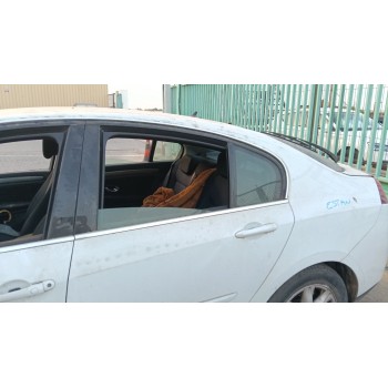 ELEVALUNAS TRASERO IZQUIERDO 827010001R 