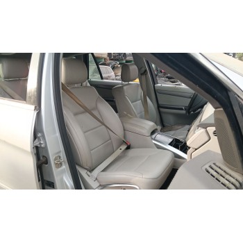 ASIENTO DELANTERO DERECHO 