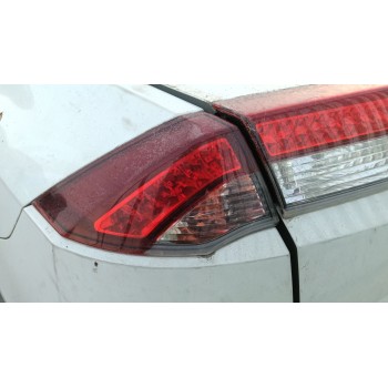 PILOTO TRASERO IZQUIERDO 265550019R 