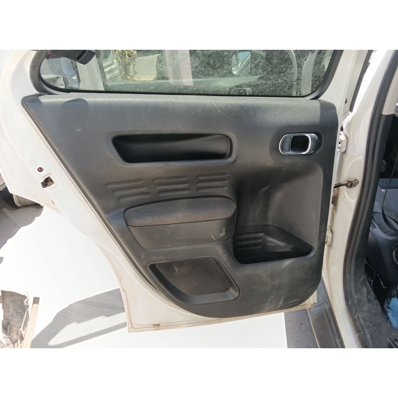 Recambio de guarnecido puerta trasera izquierda para citroën c4 cactus 1.6 bluehdi 100 referencia OEM IAM   