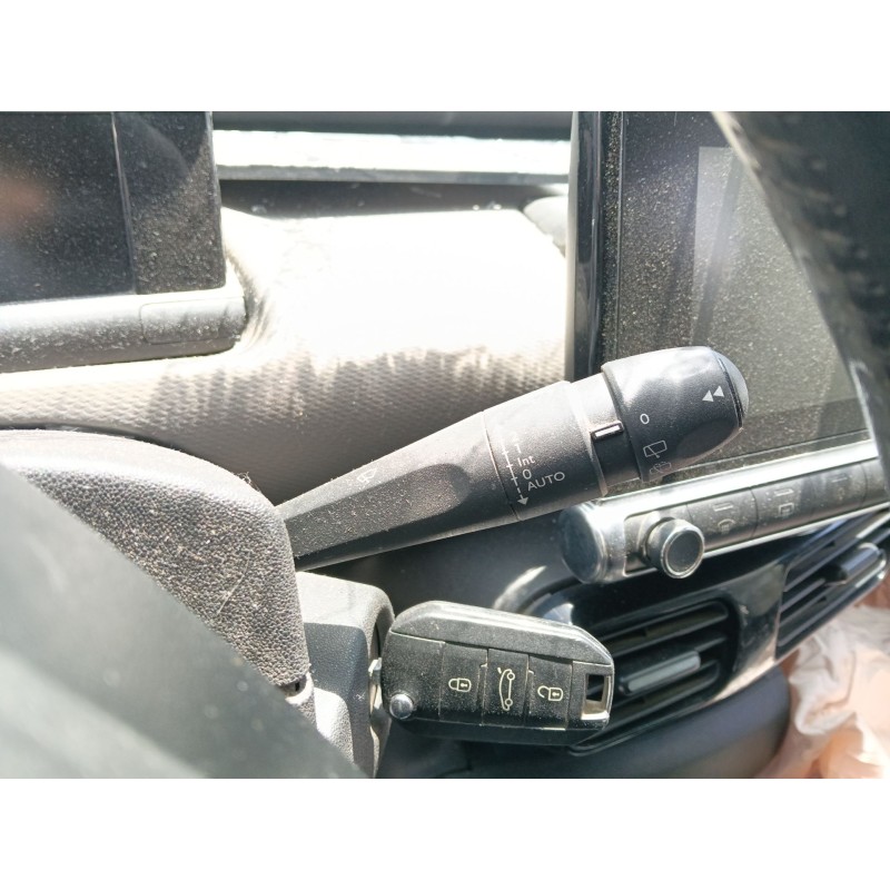 Recambio de mando limpia para citroën c4 cactus 1.6 bluehdi 100 referencia OEM IAM   