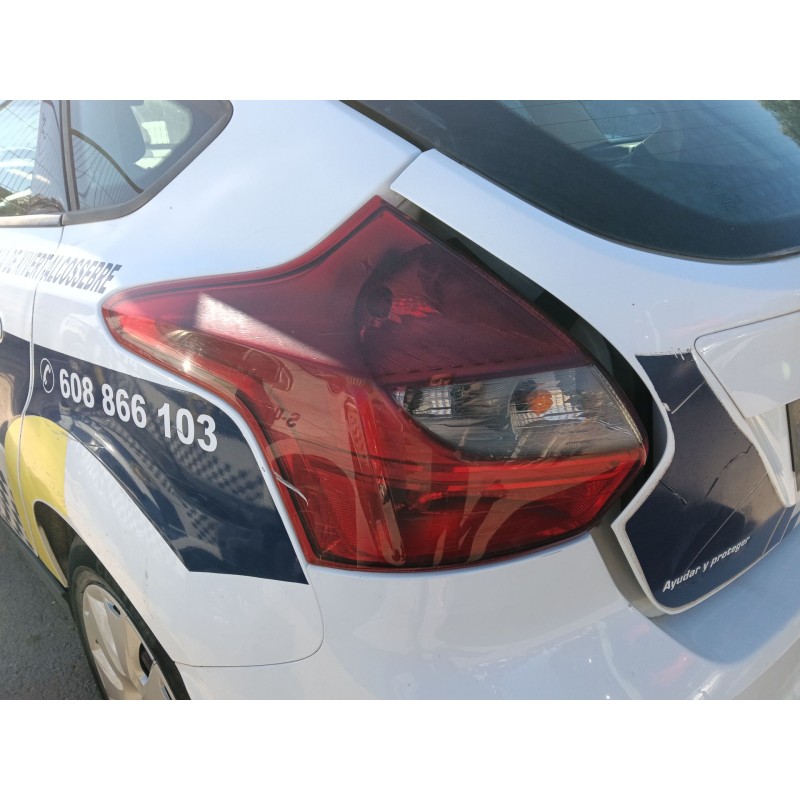 Recambio de piloto trasero izquierdo para ford focus iii 1.6 tdci referencia OEM IAM 1825321  