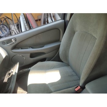 ASIENTO DELANTERO DERECHO 