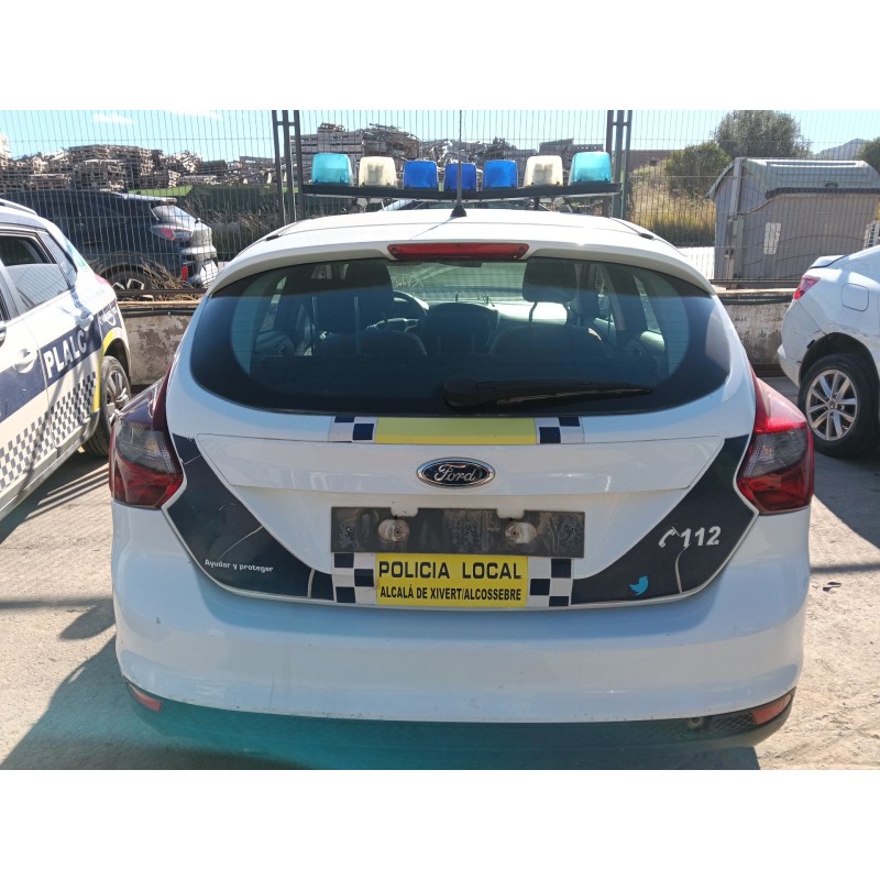 Recambio de porton trasero para ford focus iii 1.6 tdci referencia OEM IAM 1838957  