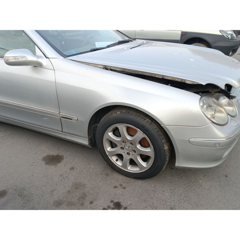 Recambio de aleta delantera derecha para mercedes-benz clk (c209) clk 270 cdi (209.316) referencia OEM IAM 2098800418  