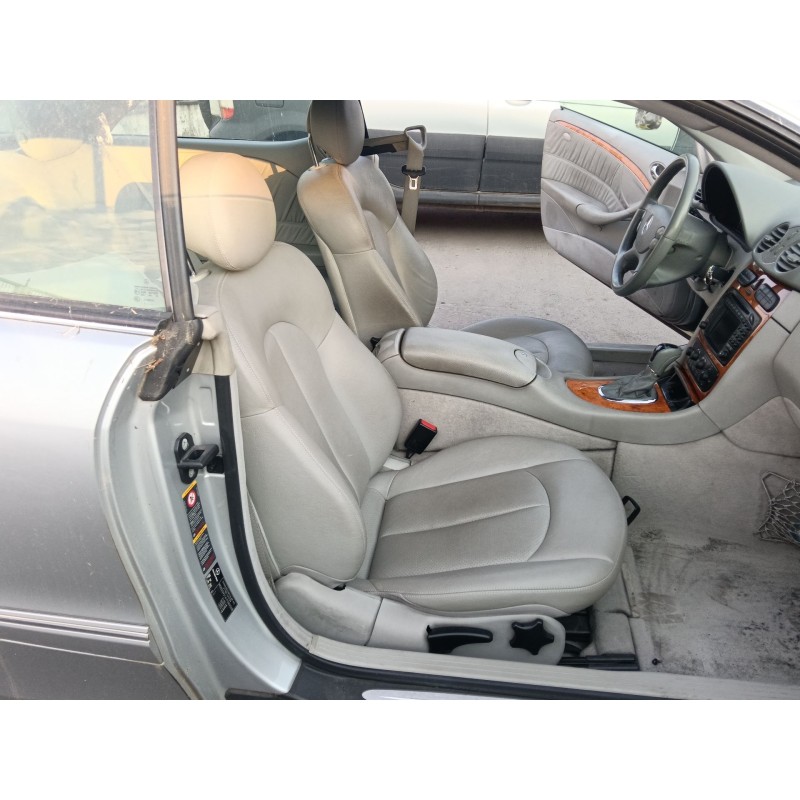 Recambio de asiento delantero derecho para mercedes-benz clk (c209) clk 270 cdi (209.316) referencia OEM IAM   