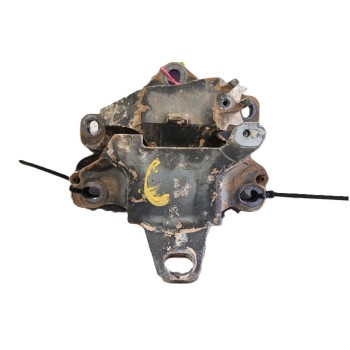 SOPORTE MOTOR DELANTERO IZQUIERDO 