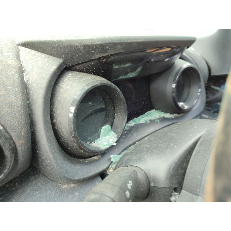 Recambio de cuadro instrumentos para toyota yaris (_p21_, _pa1_, _ph1_) 1.5 hybrid (mxph10) referencia OEM IAM 83800K0521  