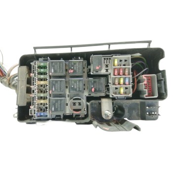 CAJA RELES / FUSIBLES 30728132 9441160 V23134A52X345