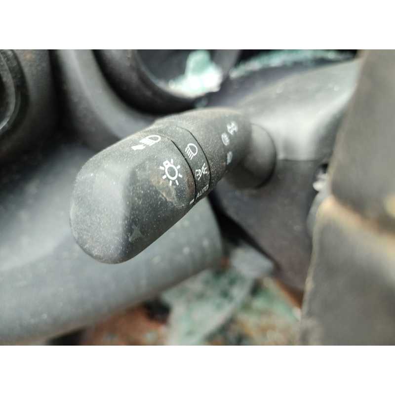 Recambio de mando intermitentes para toyota yaris (_p21_, _pa1_, _ph1_) 1.5 hybrid (mxph10) referencia OEM IAM   