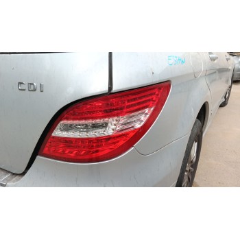 PILOTO TRASERO DERECHO 2518202064 