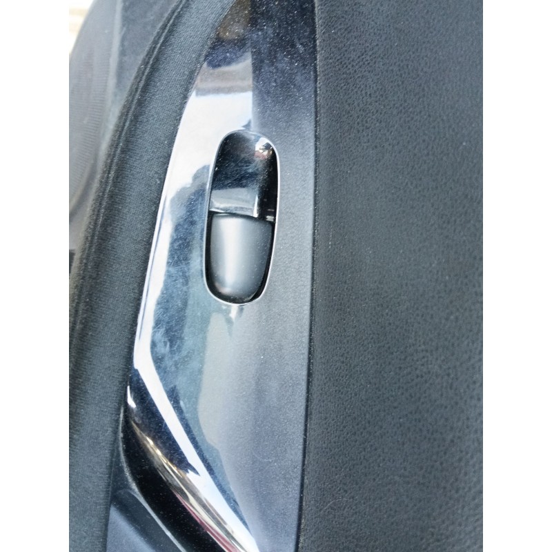 Recambio de mando elevalunas trasero derecho para nissan leaf (ze0) electric referencia OEM IAM SN  