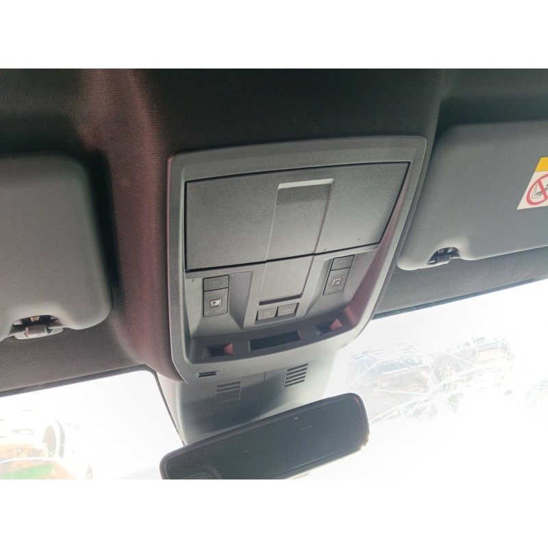 Recambio de luz interior delantera central para peugeot 3008 (p13) allure hybrid 136 e-dcs6 referencia OEM IAM   