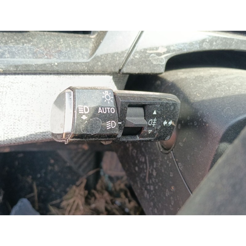 Recambio de mando luces para peugeot 3008 (p13) allure hybrid 136 e-dcs6 referencia OEM IAM   