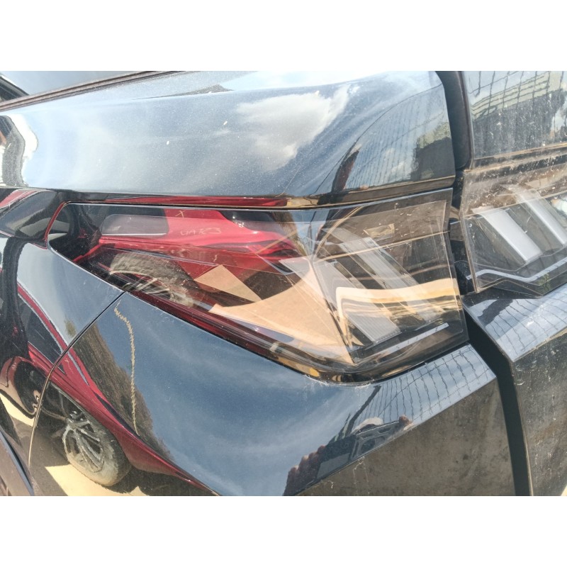 Recambio de piloto trasero izquierdo para peugeot 3008 (p13) allure hybrid 136 e-dcs6 referencia OEM IAM 9840202680  