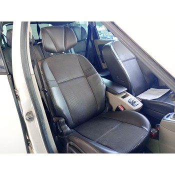ASIENTO DELANTERO DERECHO 