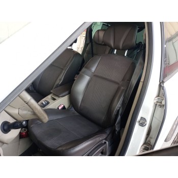 ASIENTO DELANTERO IZQUIERDO 