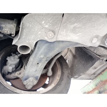 BRAZO SUSPENSION INFERIOR DELANTERO DERECHO 
