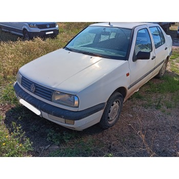 VOLKSWAGEN VENTO (1H2) de desguace