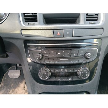 SISTEMA AUDIO / RADIO CD 