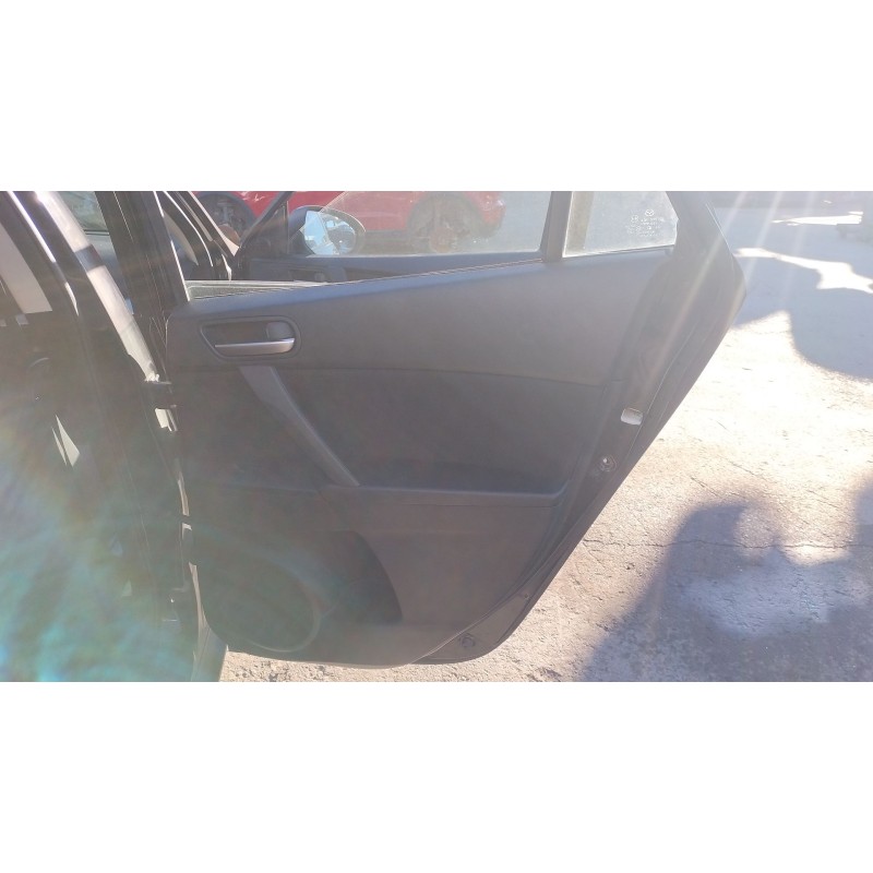 Recambio de guarnecido puerta trasera derecha para mazda 3 (bl) 1.6 mz-cd (bl14) referencia OEM IAM   