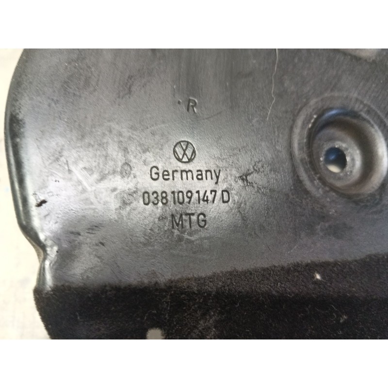 Recambio de tapa distribucion para volkswagen passat berlina (3c2) advance referencia OEM IAM 038109147D 038109175 
