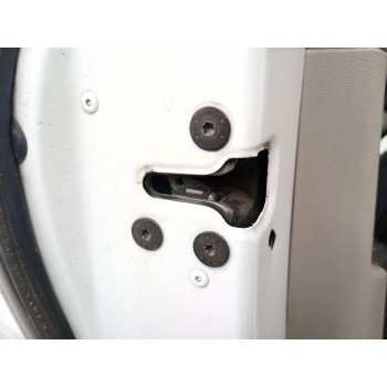 CERRADURA PUERTA TRASERA IZQUIERDA 