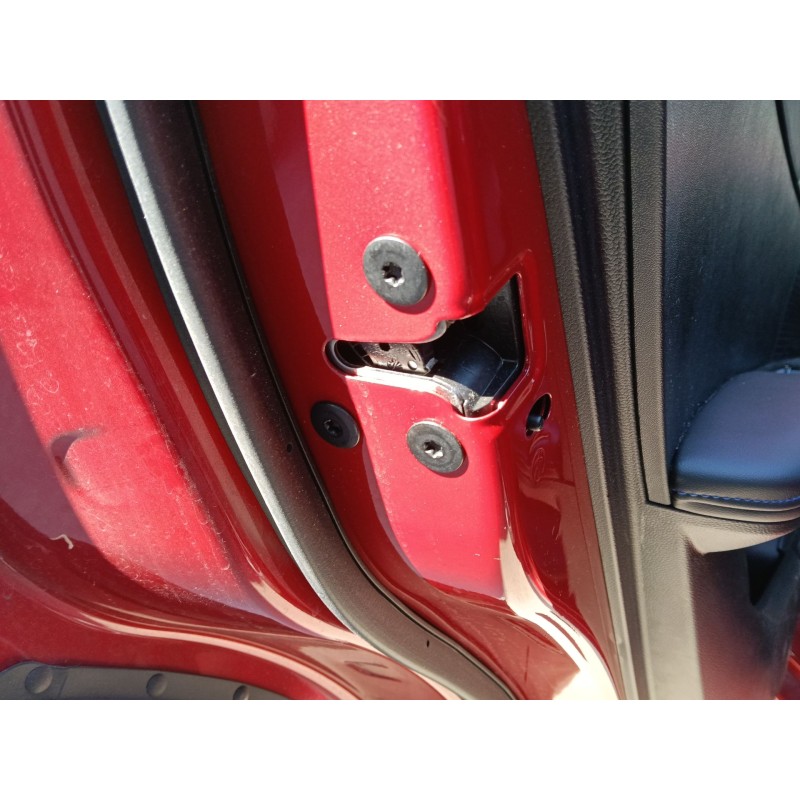 Recambio de cerradura puerta trasera izquierda para mg mg 4 (eh32) ev referencia OEM IAM 11095997  