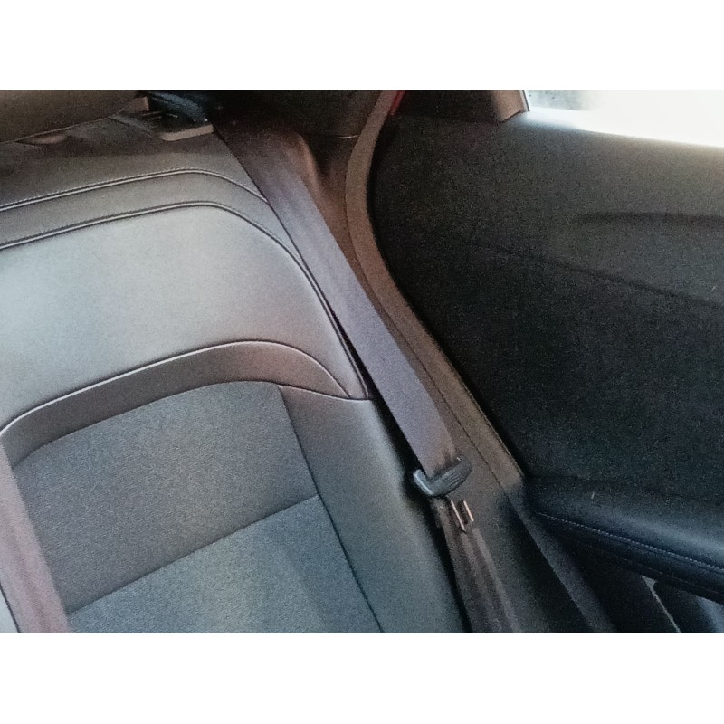 Recambio de cinturon seguridad trasero izquierdo para mg mg 4 (eh32) ev referencia OEM IAM 11645390PHD  