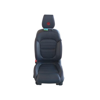 ASIENTO DELANTERO IZQUIERDO 