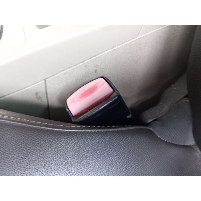 Recambio de enganche cinturon delantero izquierdo para renault grand scénic iii (jz0/1_) 1.9 dci referencia OEM IAM   