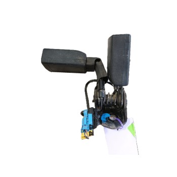 ENGANCHE CINTURON TRASERO IZQUIERDO A17686004699051 079479AB 