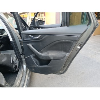 GUARNECIDO PUERTA TRASERA DERECHA 
