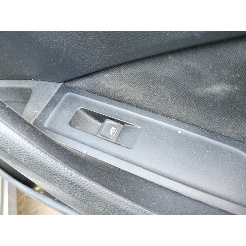 Recambio de mando elevalunas delantero derecho para skoda kamiq (nw4) 1.0 tsi referencia OEM IAM 5G0959855KWHS  
