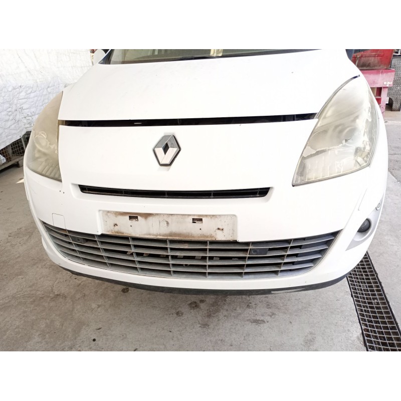Recambio de paragolpes delantero para renault grand scénic iii (jz0/1_) 1.9 dci referencia OEM IAM 620229199R  