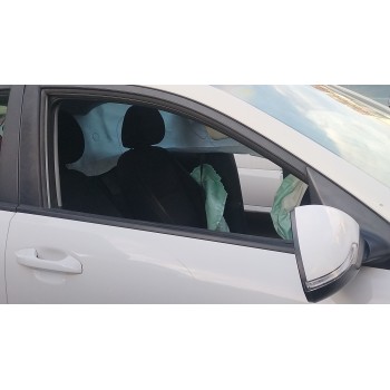 ELEVALUNAS DELANTERO DERECHO 82402H8100 