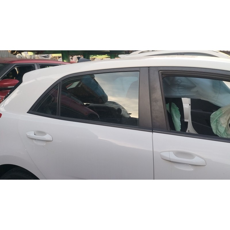 Recambio de elevalunas trasero derecho para kia rio iv (yb, sc, fb) 1.25 referencia OEM IAM 83402H8000  
