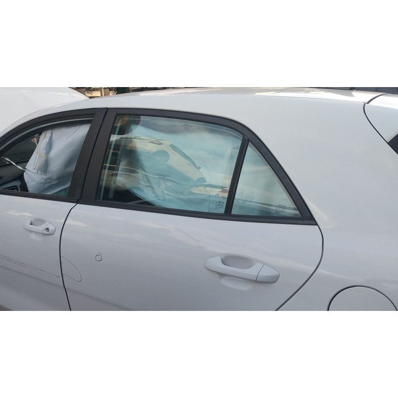 Recambio de elevalunas trasero izquierdo para kia rio iv (yb, sc, fb) 1.25 referencia OEM IAM 83401H8100  