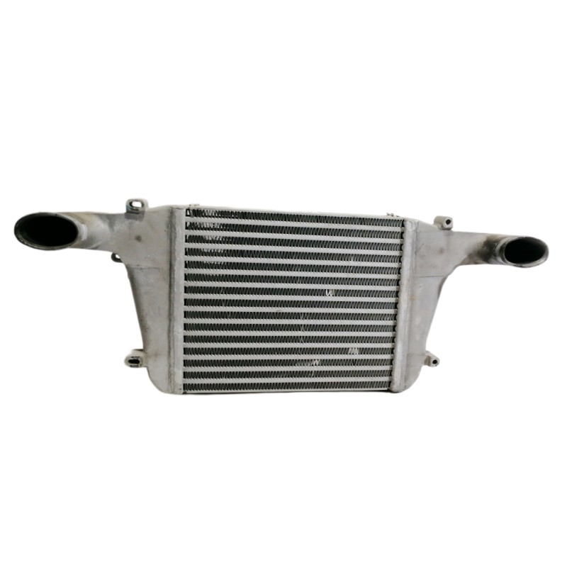 Recambio de intercooler para nissan atleon 120 referencia OEM IAM 13003005SF  2200471